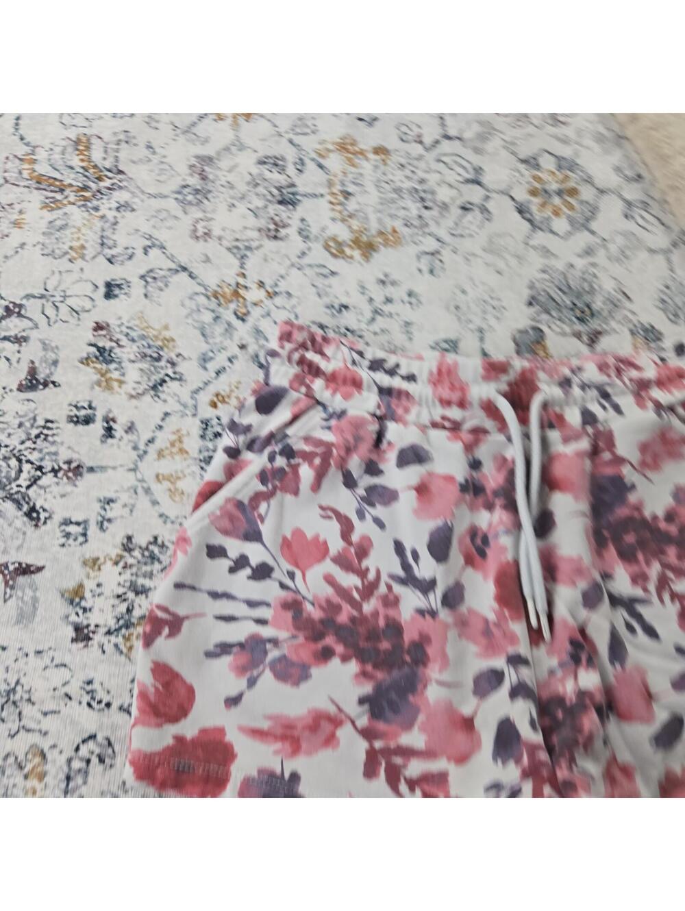 DIP Sleepwear Floral Lounge Shorts Women Sma - Picture 3 of 6